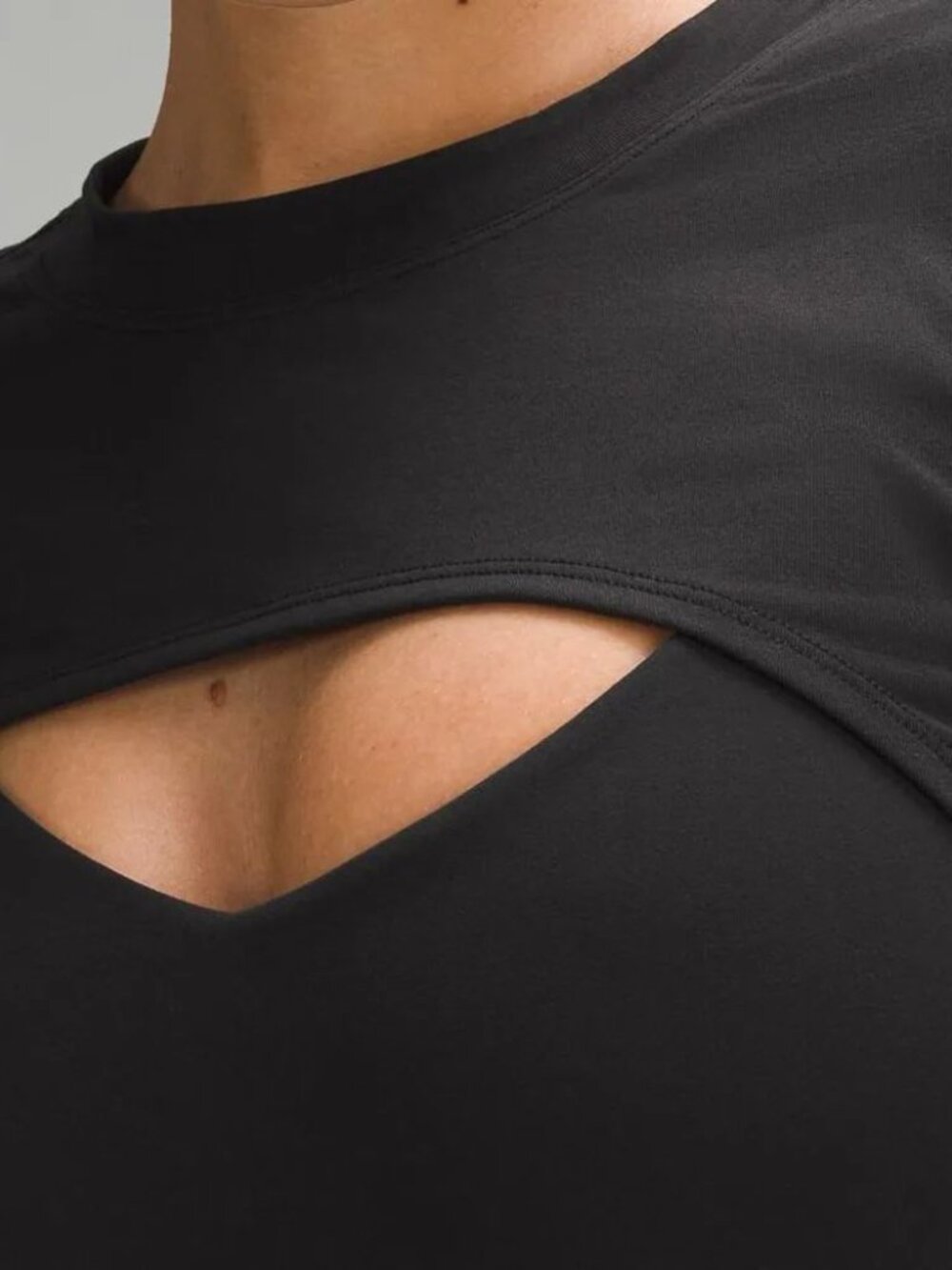 Lululemon Long-Sleeve Crewneck Shrug - Picture 4 of 9